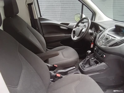 Ford Transit Courier 2015, photo 5/6