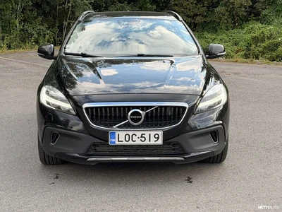Volvo V40 Cross Country 2017, kuva 7/10