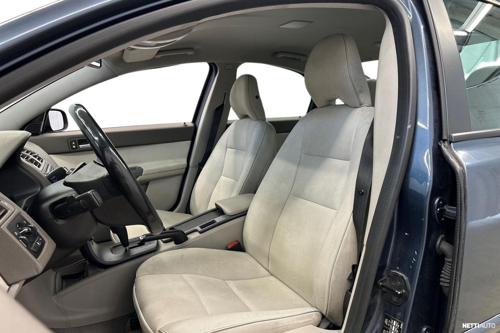Volvo S40 2008, photo 6/30