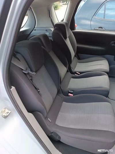 Renault Megane Renault Scenik 2004, kuva 2/7