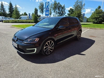 Volkswagen Golf 2015, photo 2/15