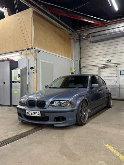 BMW 316 1998, photo 1/11