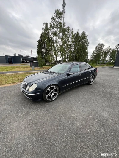 Mercedes-Benz E 2005, photo 4/6