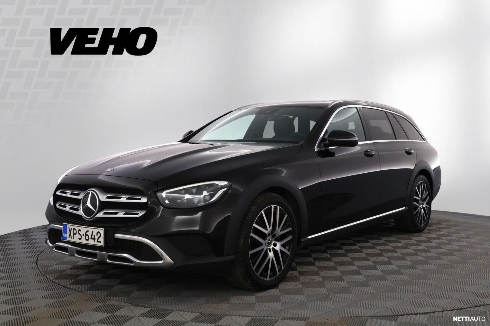 Mercedes-Benz E