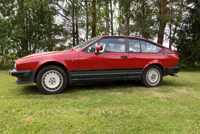 Alfa Romeo GTV GTV 6 1985, photo 6/24
