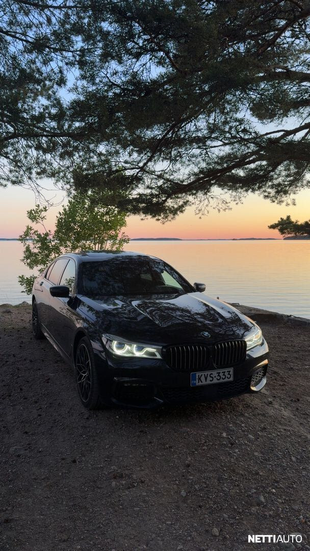 BMW 740