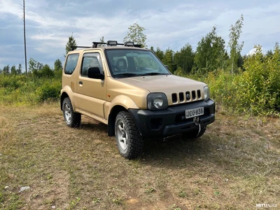 Suzuki Jimny 1998, kuva 1/10