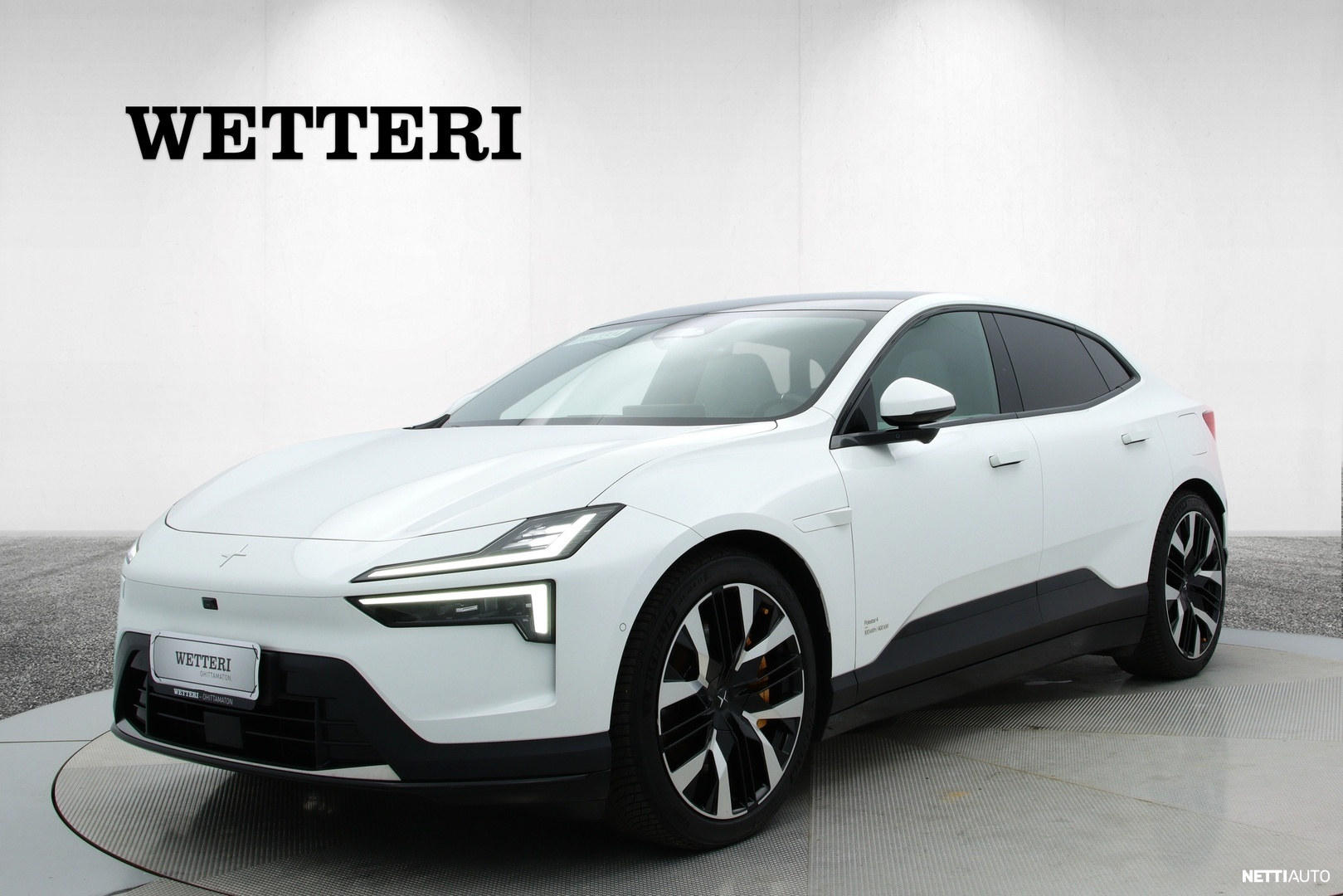 Polestar 4