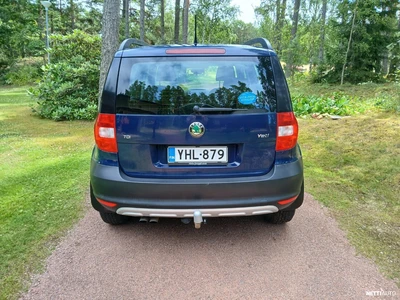 Skoda Yeti 2,0 TDI Active 2011, kuva 4/13