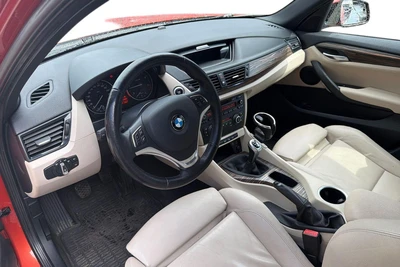 BMW X1 2012, kuva 3/23