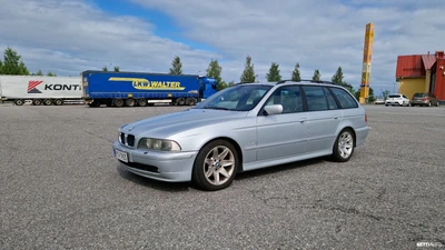 BMW 530 530i Touring 2003, kuva 6/24
