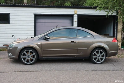 Ford Focus 2.0 DuraTorque Pininfarina 2007, kuva 3/10