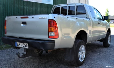Toyota Hilux Extra Cab 2,5 D-4D 120 4WD 2007, photo 7/21