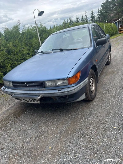 Mitsubishi Lancer 1,5 GLX 4d 1989, kuva 2/4