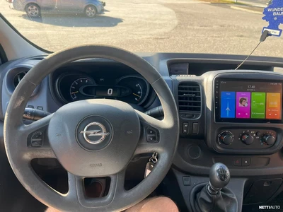 Opel Vivaro 2015, kuva 6/7