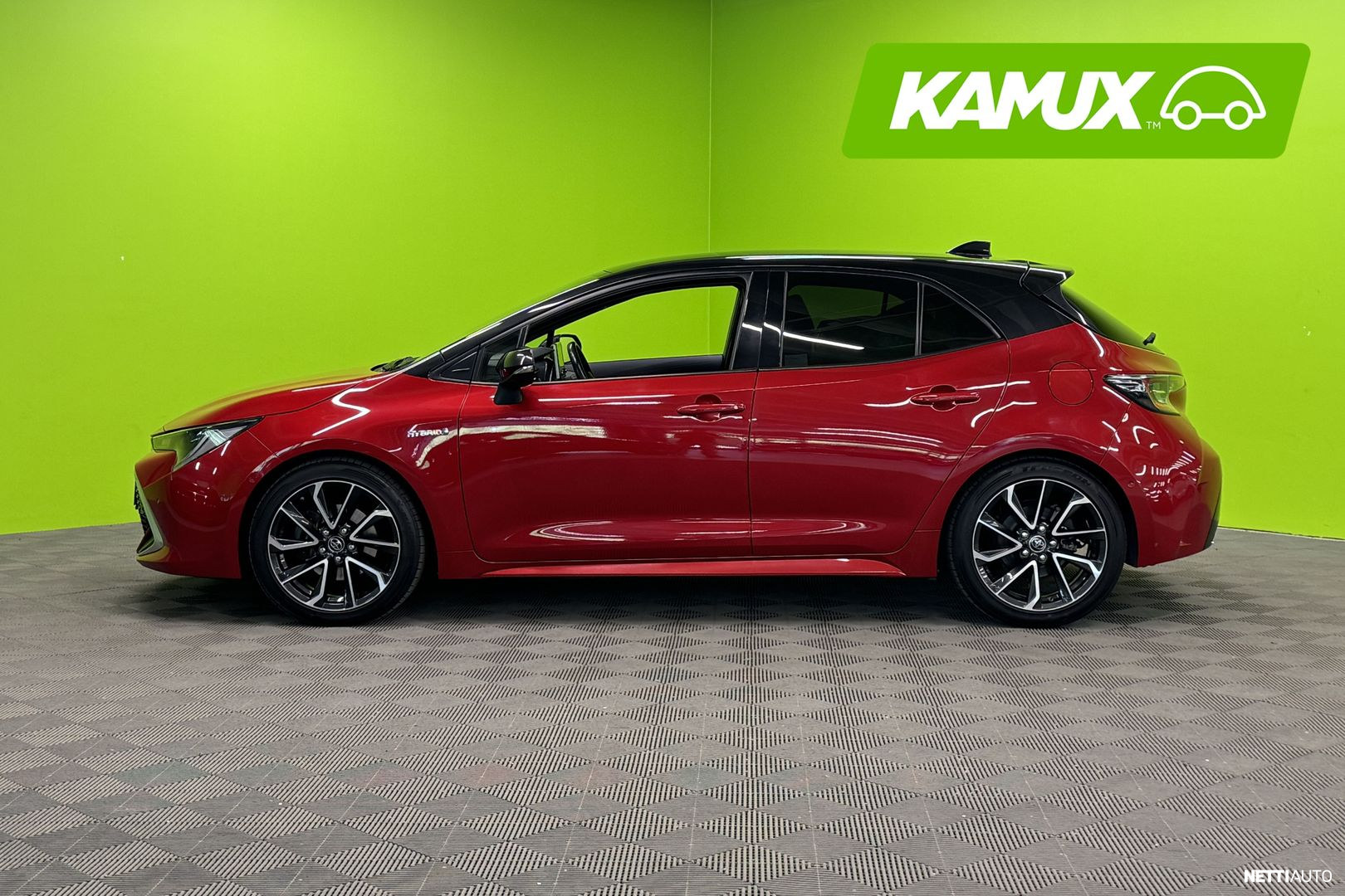 Toyota Corolla 2019, photo 6/33