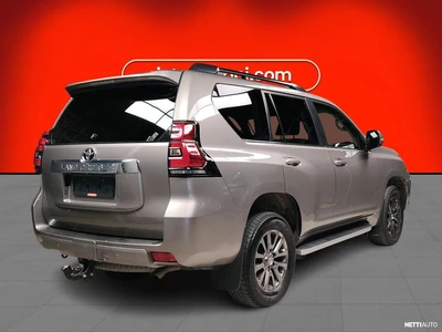 Toyota Land Cruiser 2019, photo 6/38