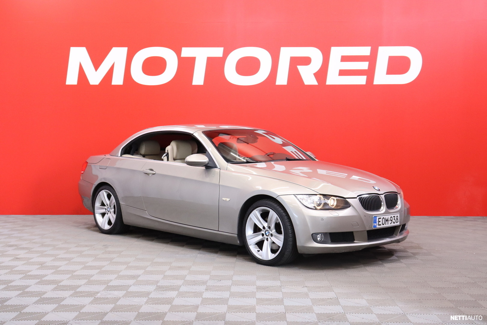 BMW 325