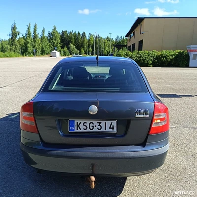 Skoda Octavia 1,6 Elegance 2007, kuva 6/10