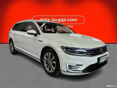 Volkswagen Passat 2016, photo 4/42