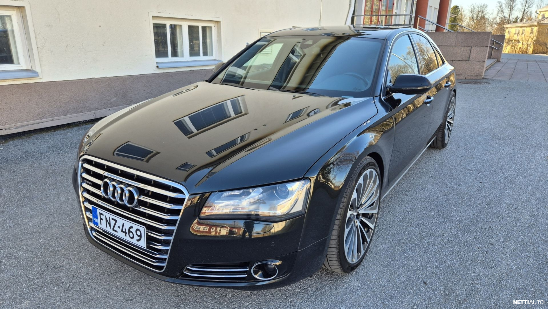 Audi A8