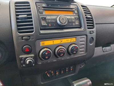 Nissan Navara 2007, photo 6/17
