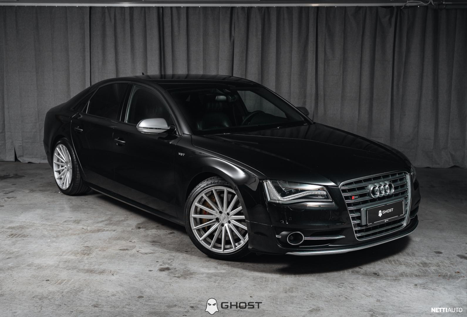 Audi S8