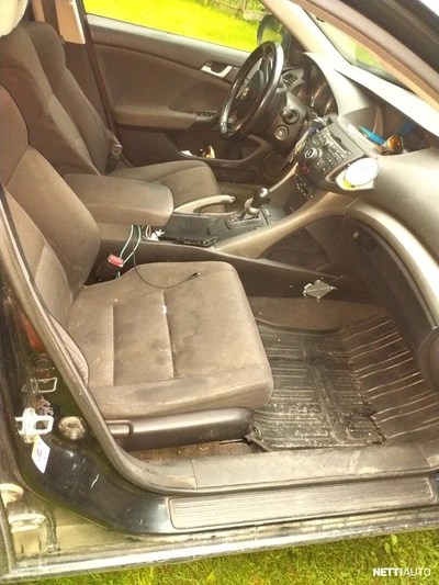 Honda Accord 2009, kuva 6/7