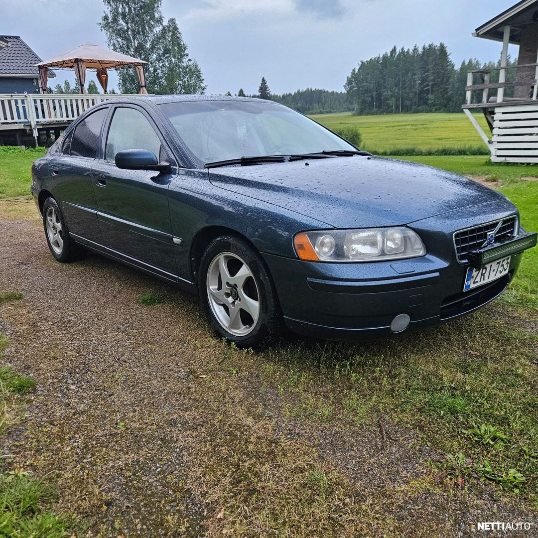 Volvo S60