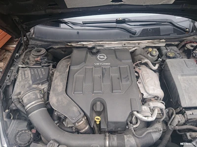 Opel Insignia 2,8l v6 4x4 Turbo 2009, kuva 3/10