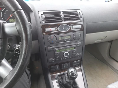Ford Mondeo 3,0i V6 200hv Ghia Sedan 2005, kuva 8/8