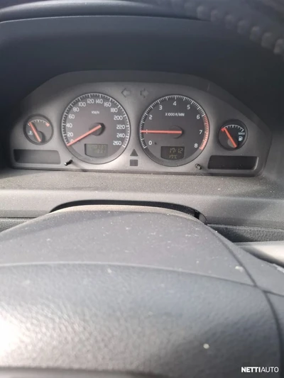 Volvo V70 2001, kuva 5/5
