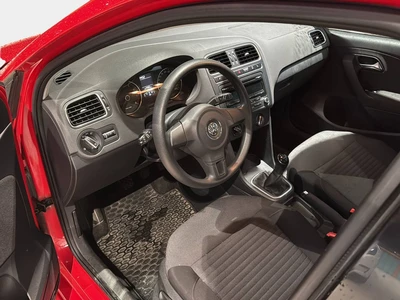 Volkswagen Polo 2012, photo 4/5