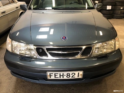 Saab 9-5 2,3T 210hv wagon SE 1999, kuva 3/37