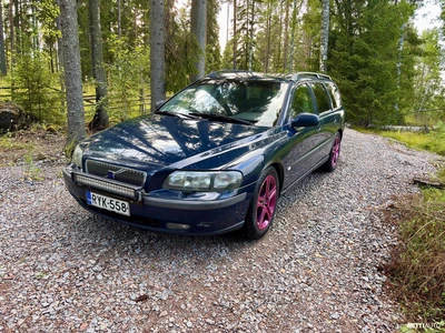 Volvo V70 2001, kuva 1/14