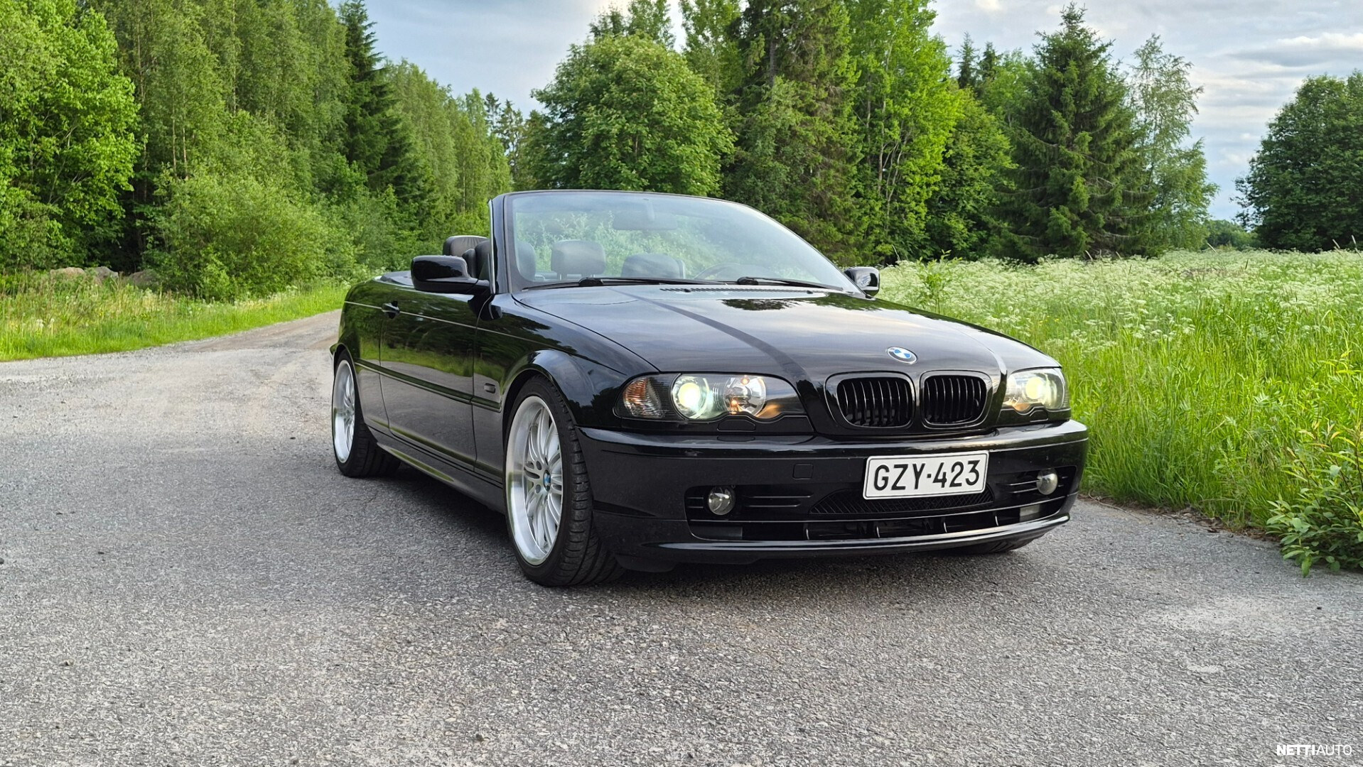 BMW 325