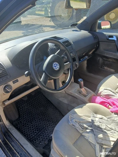 Volkswagen Polo 2002, kuva 3/4