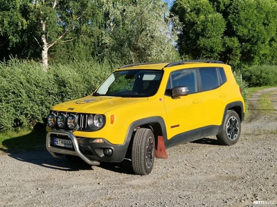 Jeep Renegade 2015, kuva 3/10