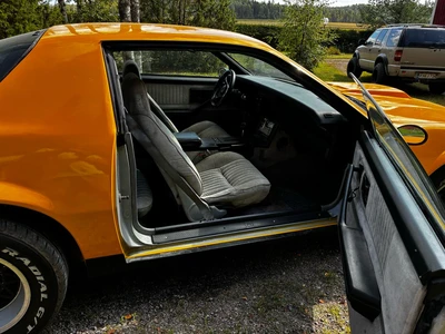 Chevrolet Camaro 1982, kuva 5/11