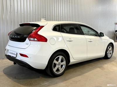 Volvo V40 Webasto, panoraama, vakkari 2016, kuva 2/19