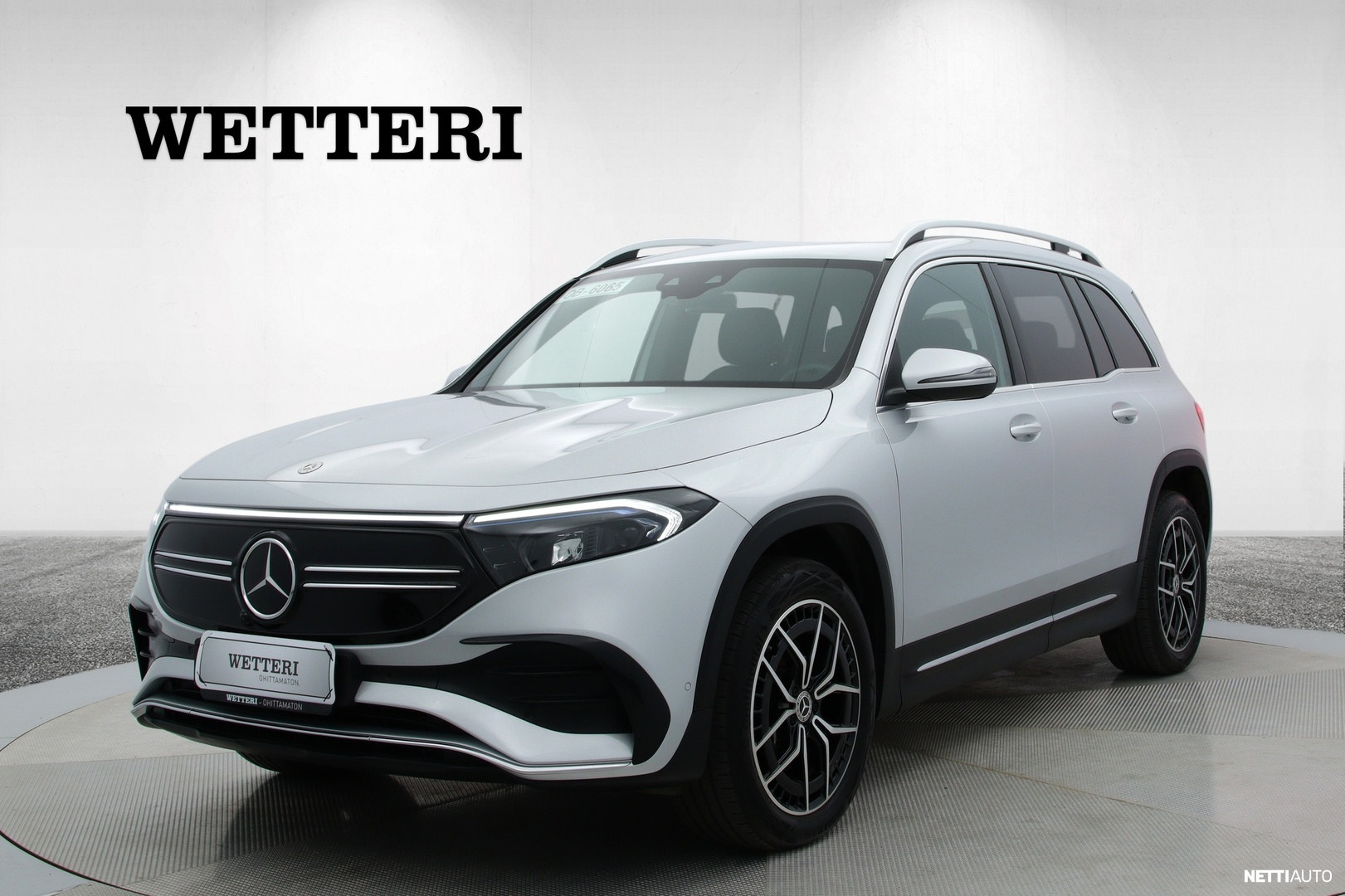 Mercedes-Benz EQB