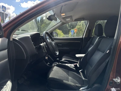 Mitsubishi Outlander 2014, kuva 6/10
