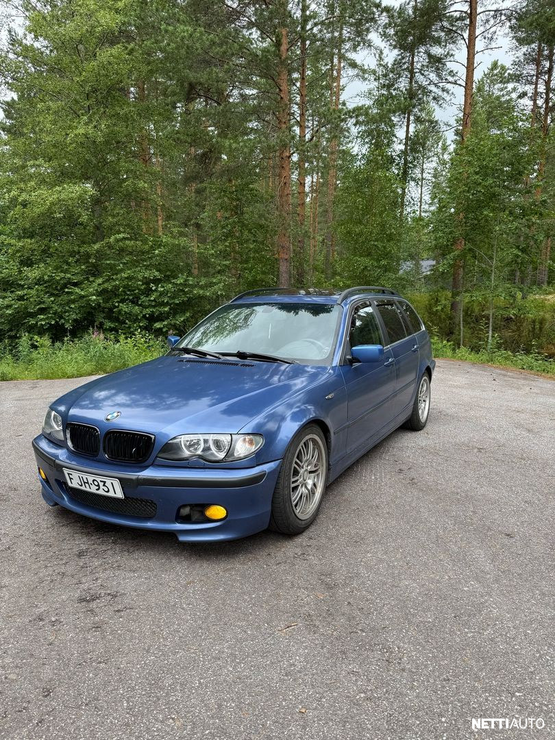 BMW 330
