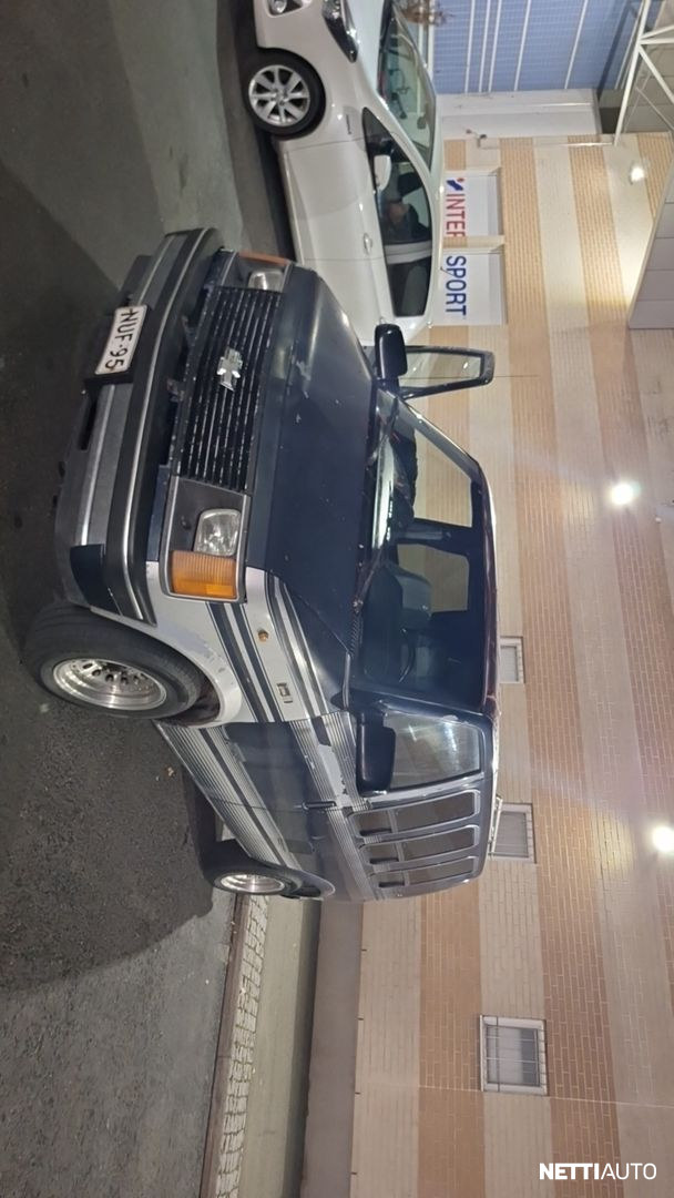 Chevrolet Astro