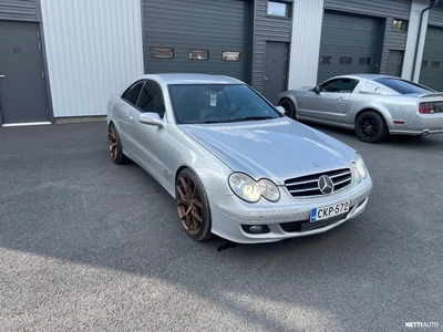 Mercedes-Benz CLK 2005, kuva 2/8