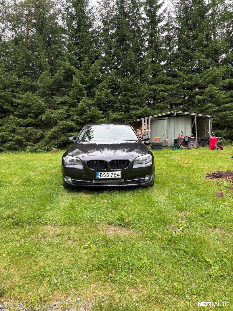 BMW 525