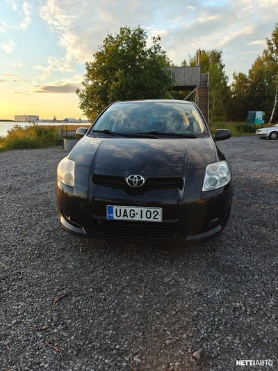 Toyota Auris 2008, kuva 2/10