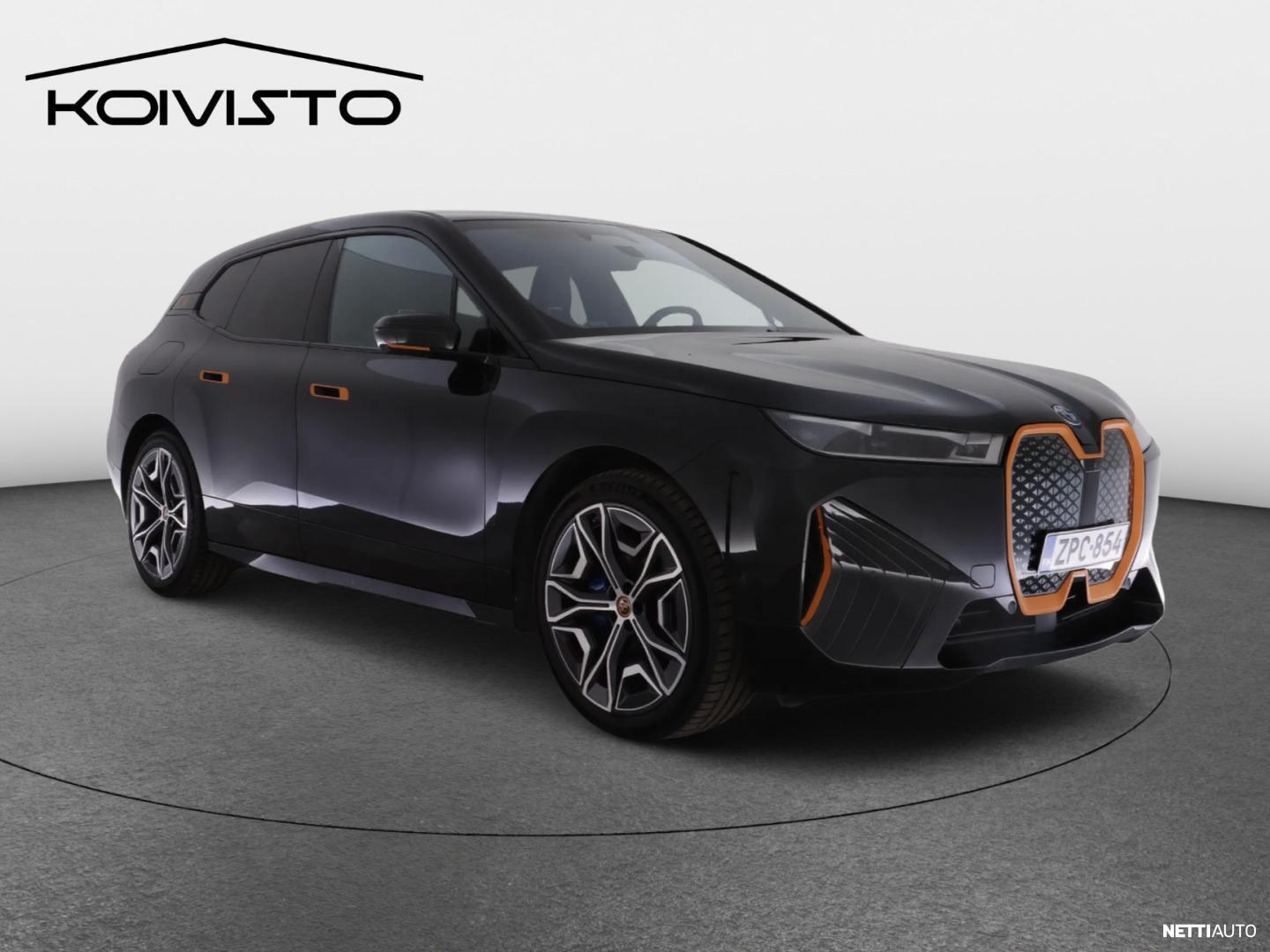 BMW iX