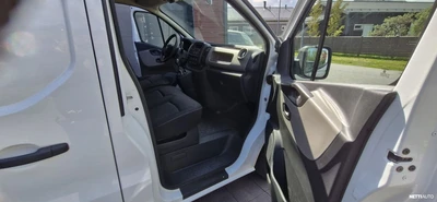 Renault Trafic 1.6 dCi 2015, photo 7/8