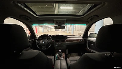 BMW 318 2009, photo 7/24